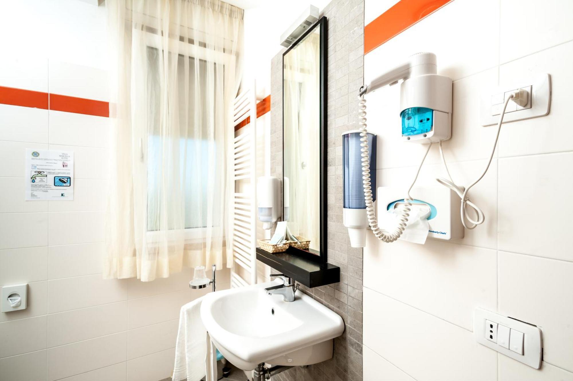 Hotel Villa Marcella San Vincenzo Extérieur photo